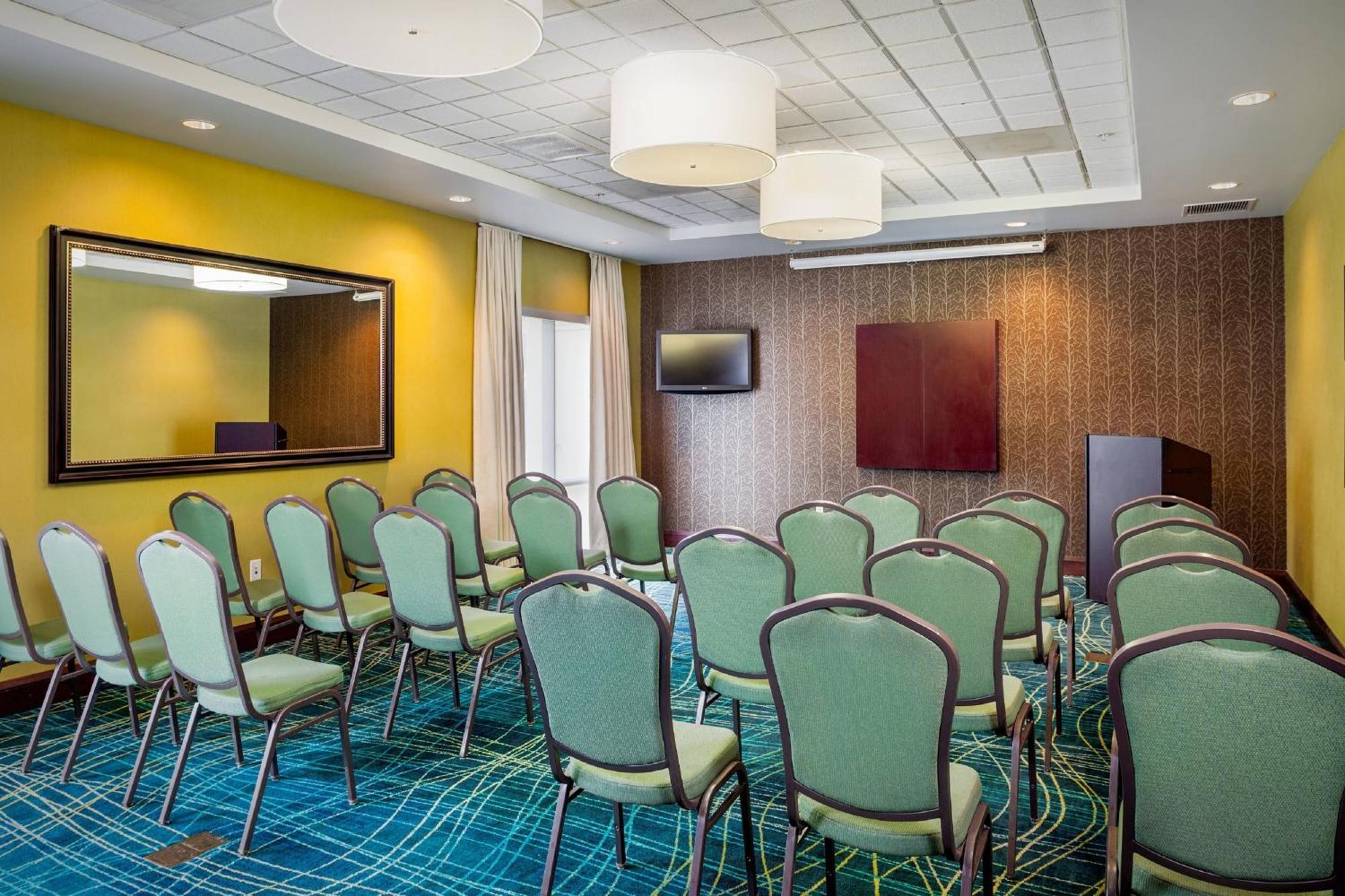 Springhill Suites By Marriott Modesto Exterior photo